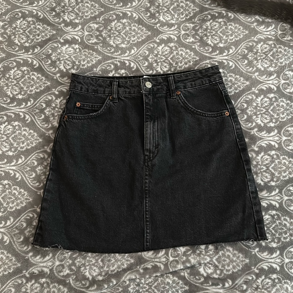 Topshop black denim skirt